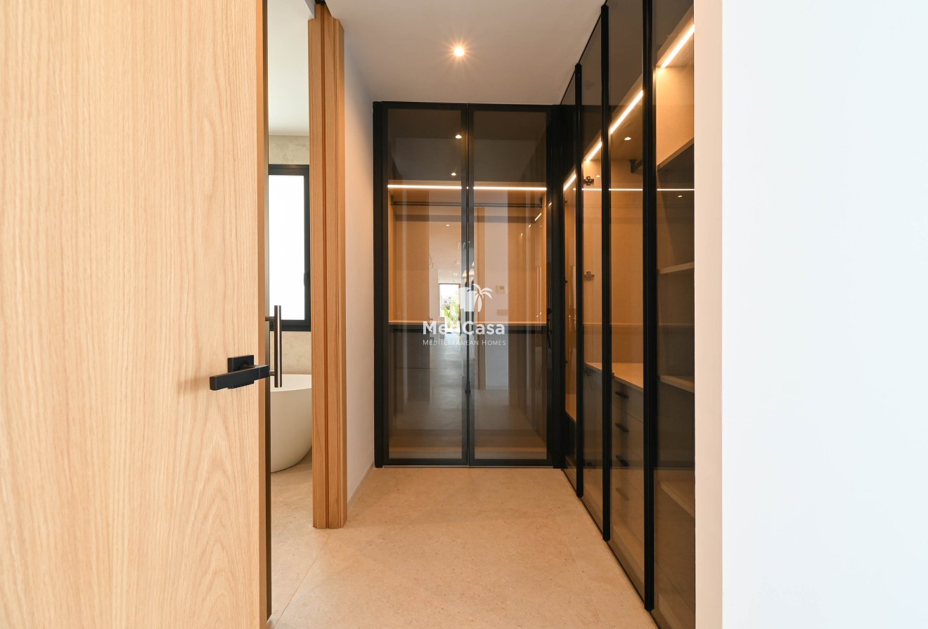 Obra nueva - Villa -
Benissa