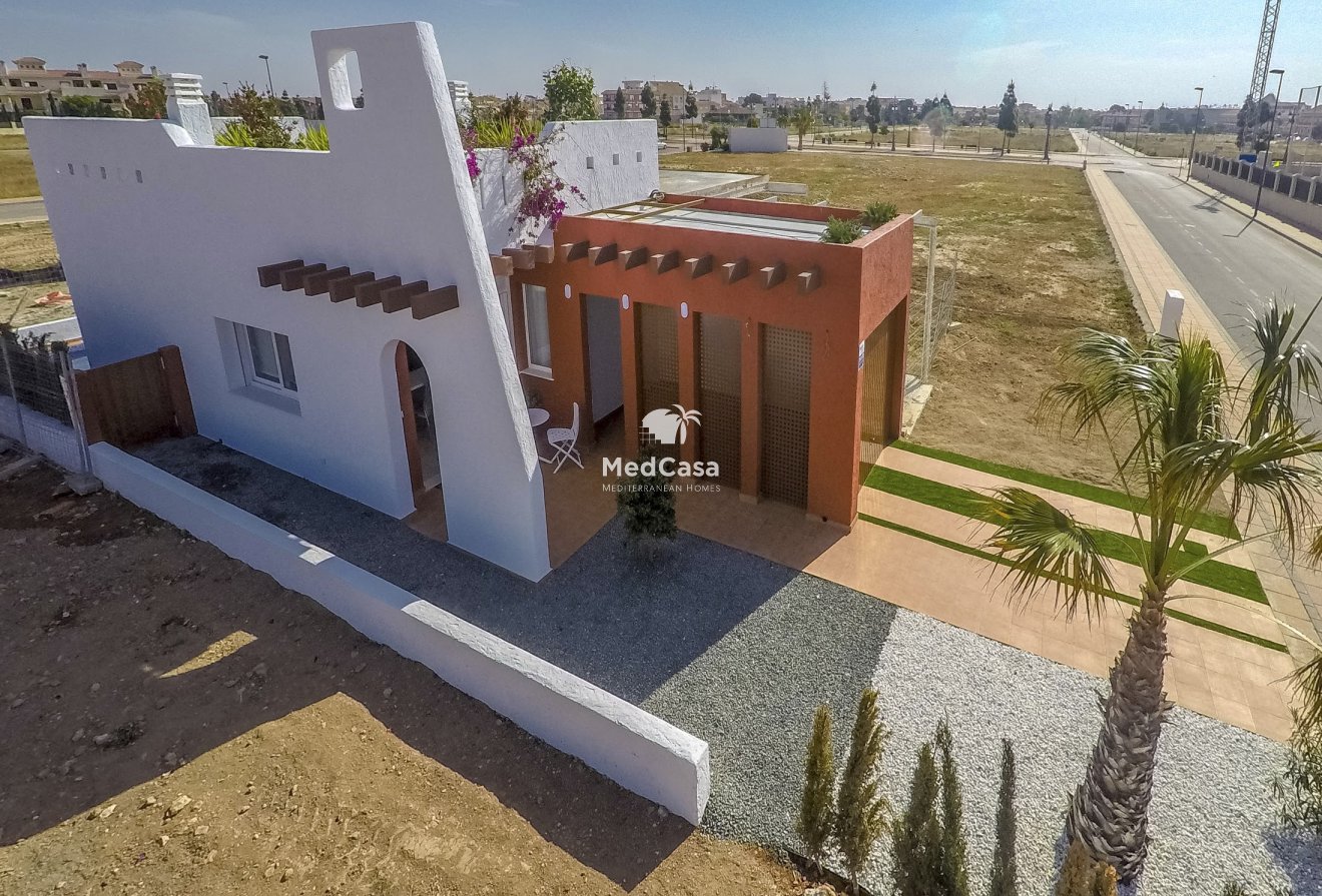 Obra nueva - Villa -
Los Alcázares