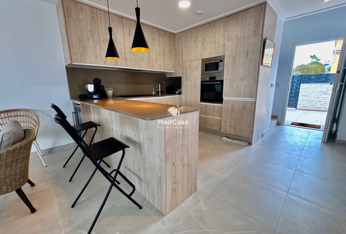 Obra nueva - Villa -
Benijofar