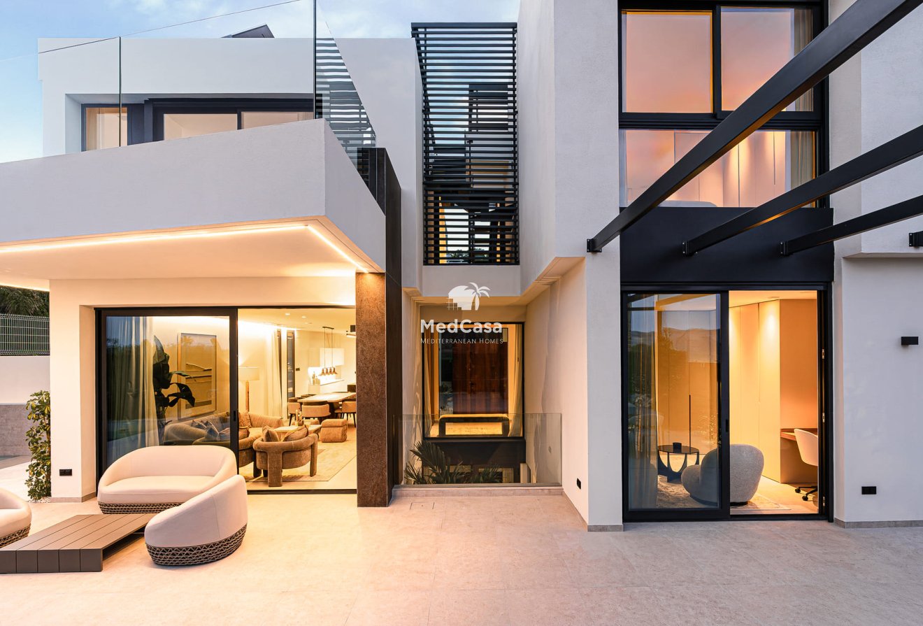 Neubau - Villa -
La Nucía