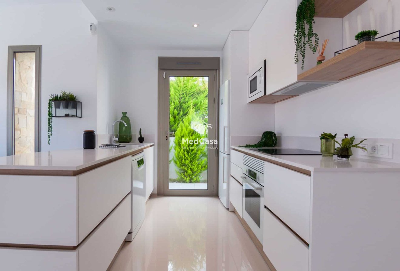 Obra nueva - Villa -
Los Alcázares