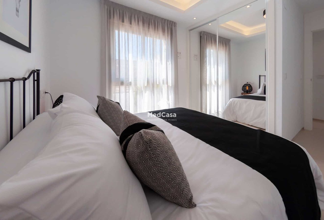 Obra nueva - Villa -
Los Alcázares