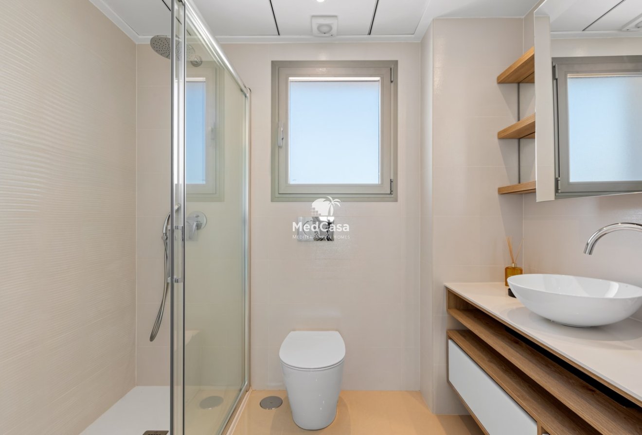 Obra nueva - Villa -
Los Alcázares