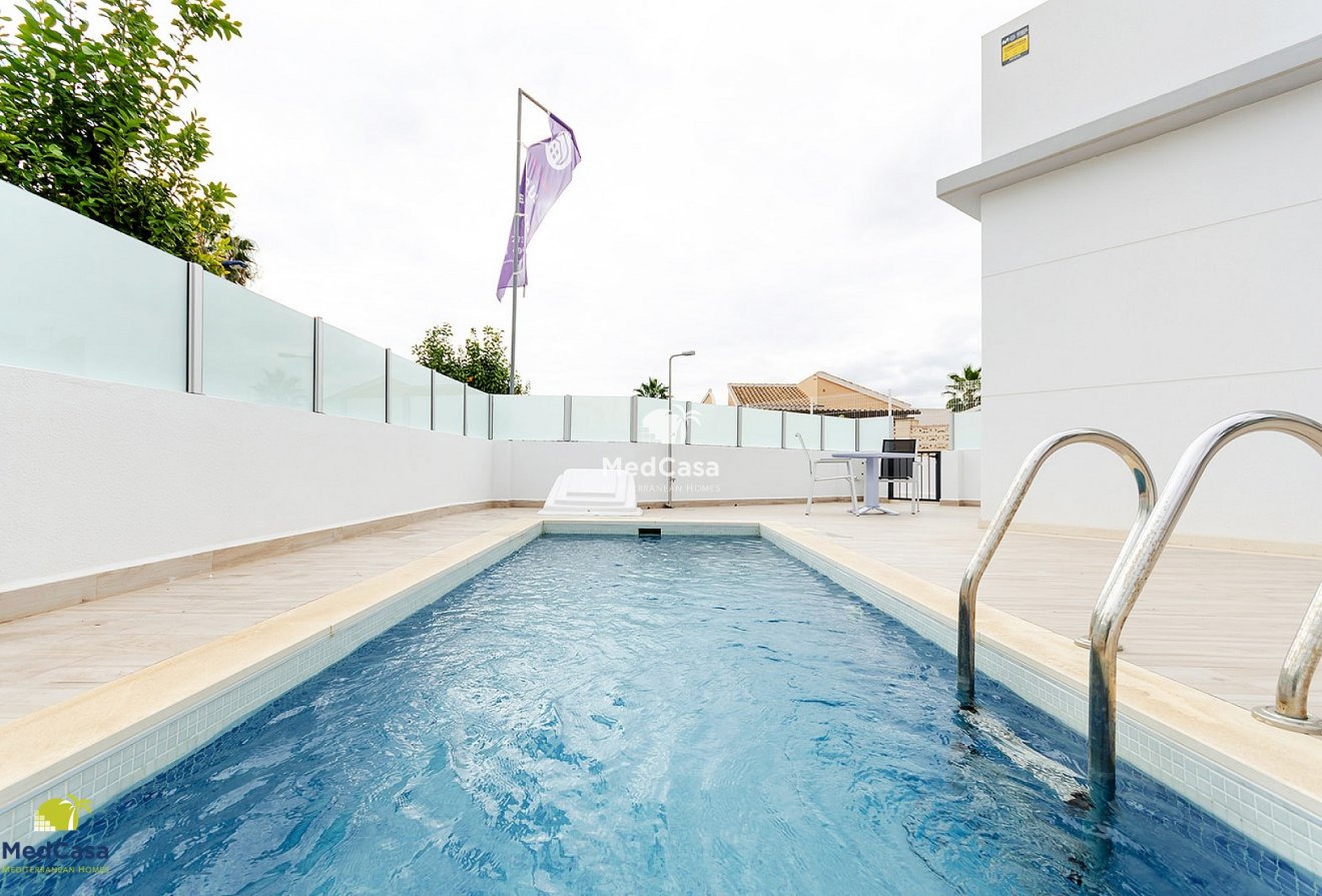 Neubau - Villa -
Torrevieja