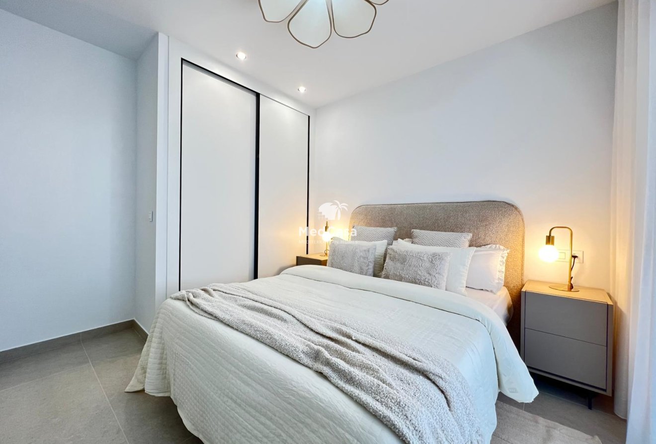 New Build - Townhouse -
Benferri