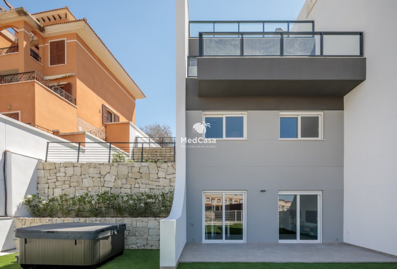 Neubau - Villa -
Finestrat