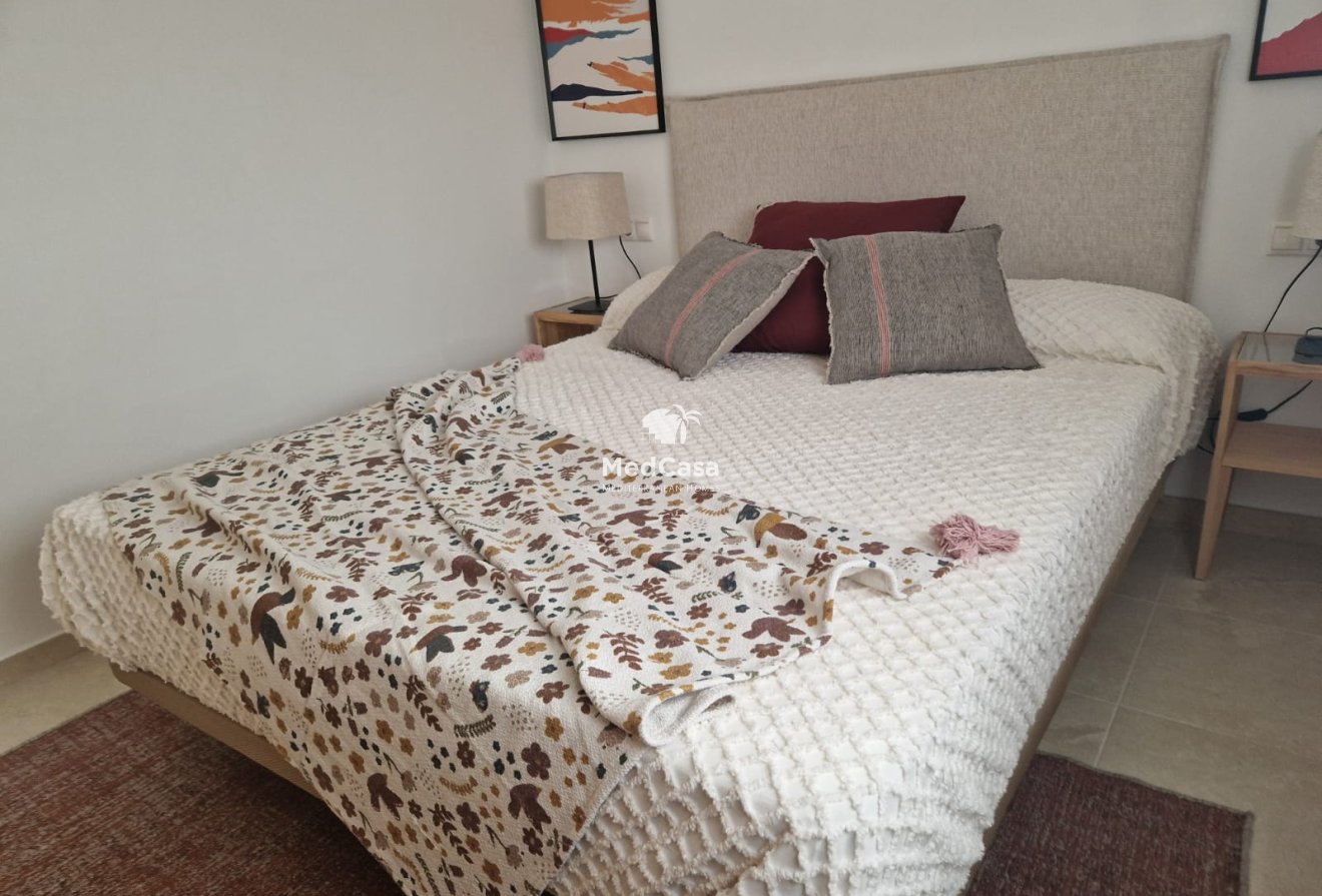 Neubau - Apartment -
Avileses - Jerónimo y Avileses