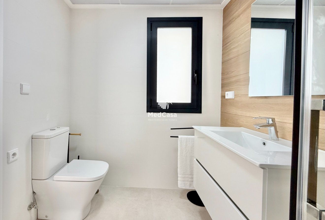 New Build - Ground floor apartment -
Cox