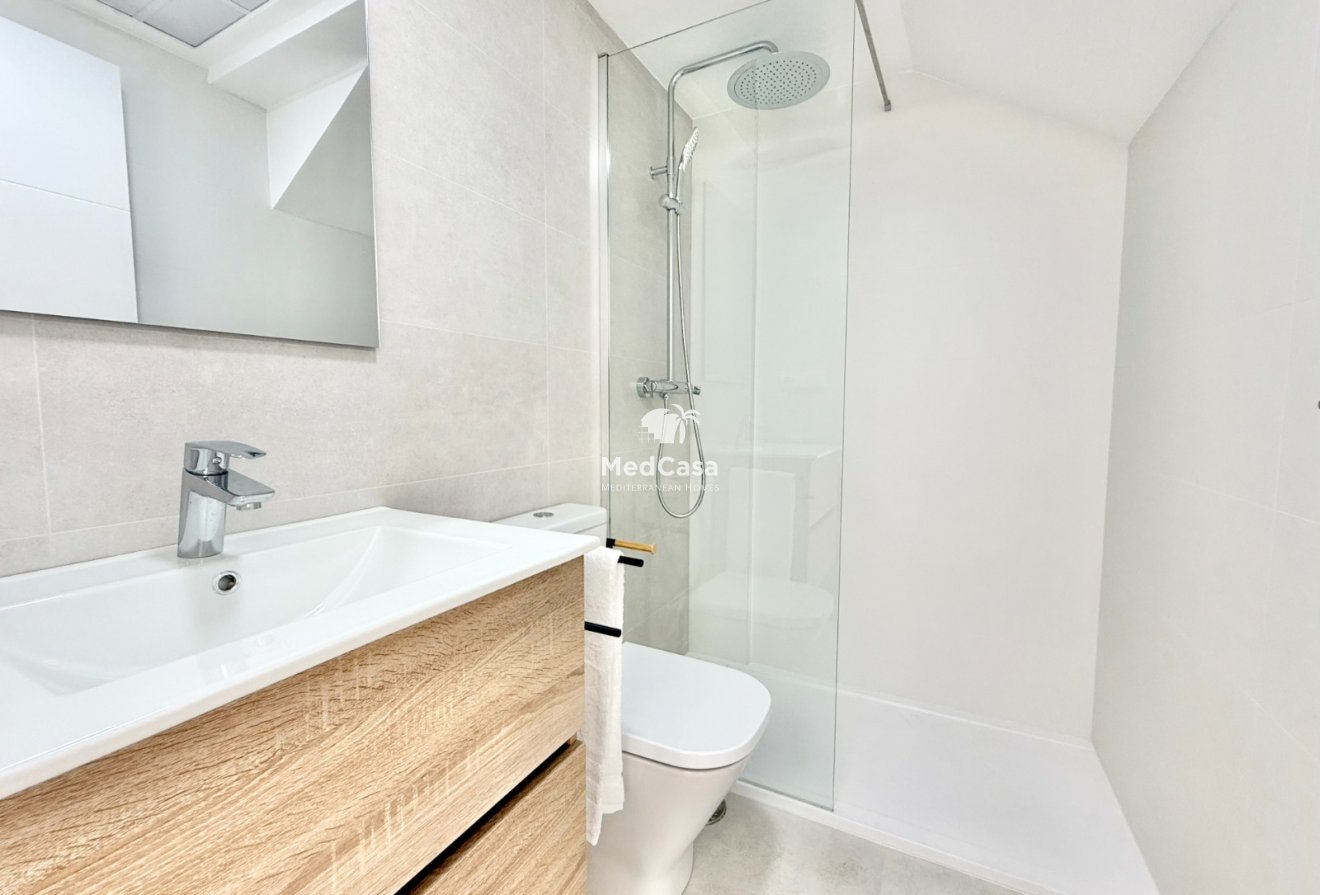 New Build - Ground floor apartment -
Cox