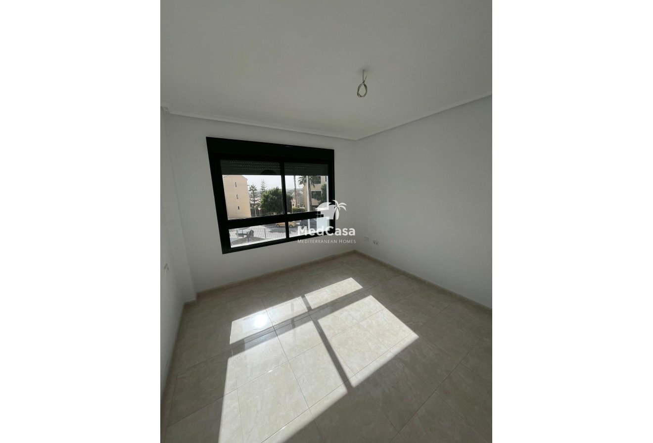 Obra nueva - Apartamento -
Orihuela Costa