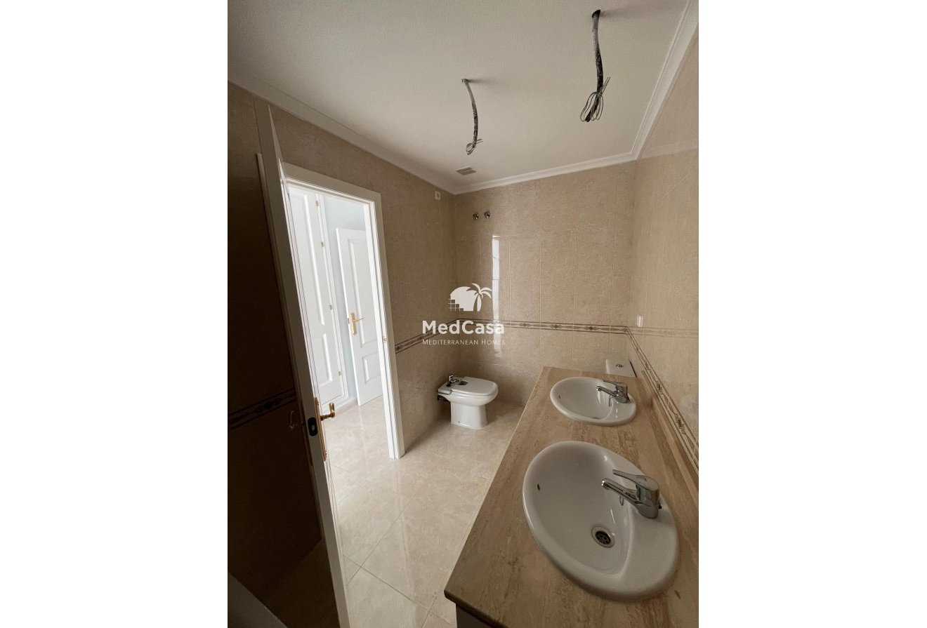 Obra nueva - Apartamento -
Orihuela Costa