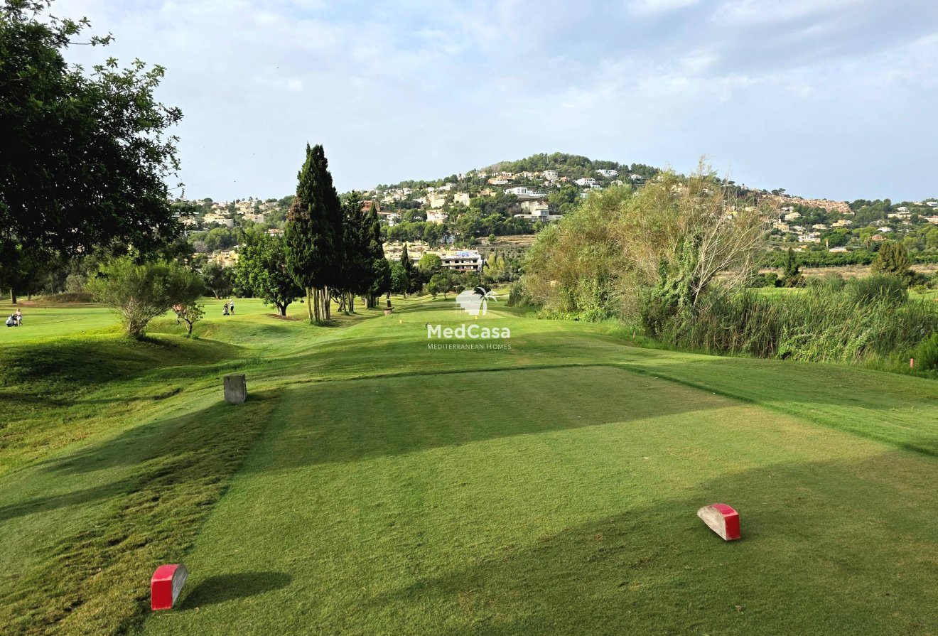 Neubau - Erdgeschosswohnung -
La Sella