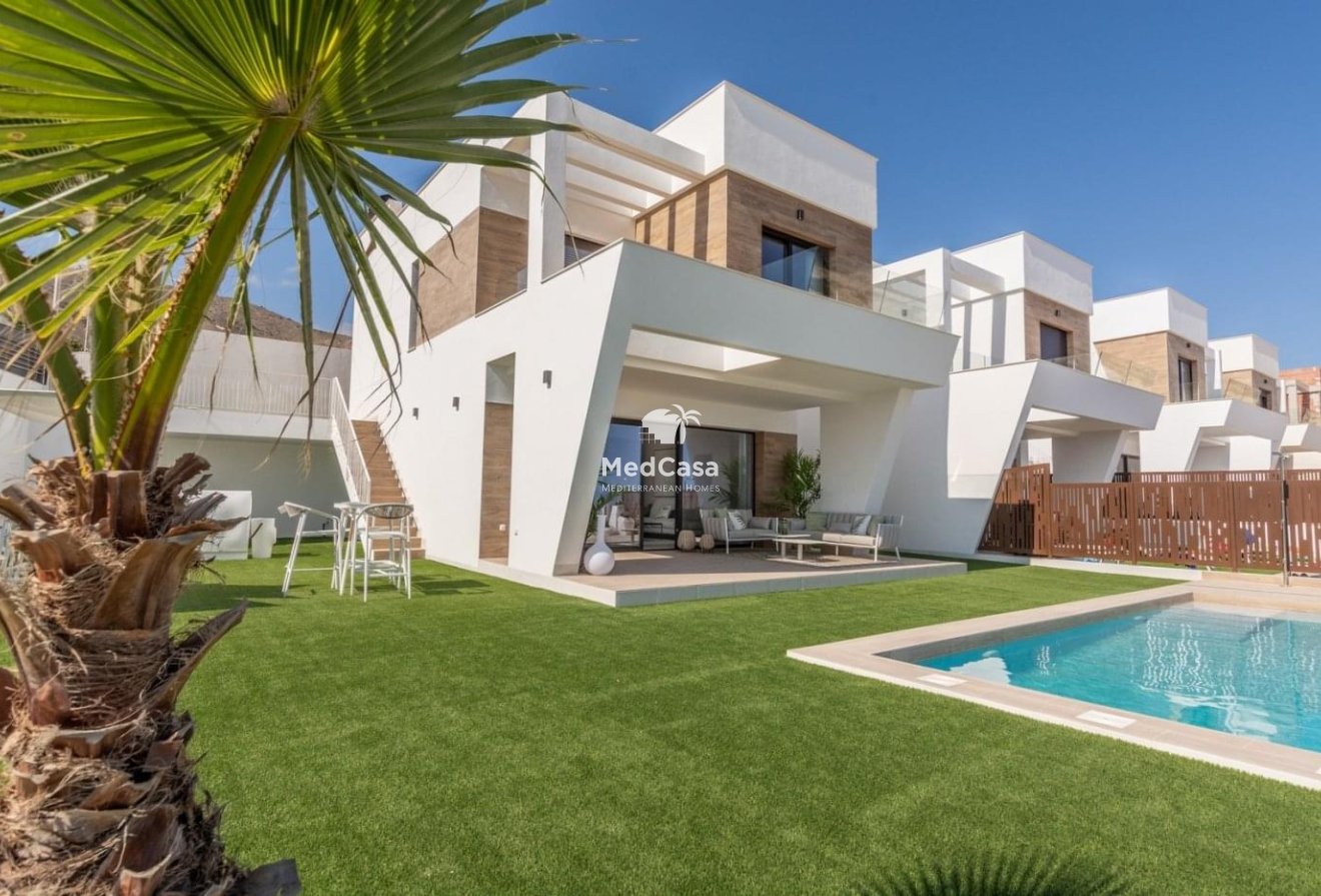 Obra nueva - Villa -
Finestrat
