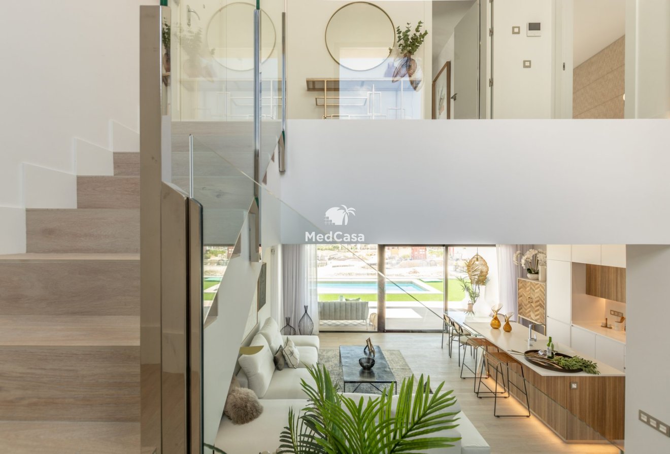 Obra nueva - Villa -
Finestrat