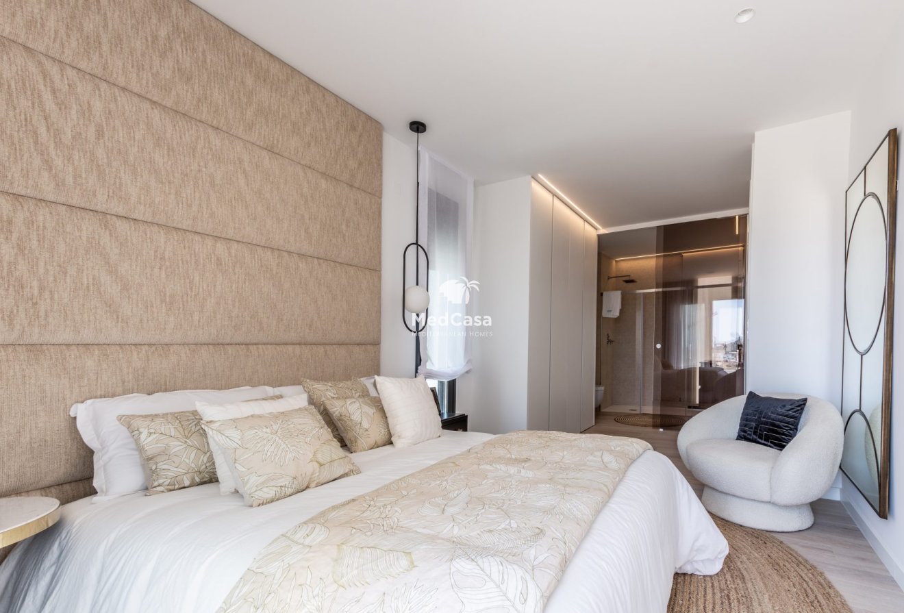 Obra nueva - Villa -
Finestrat