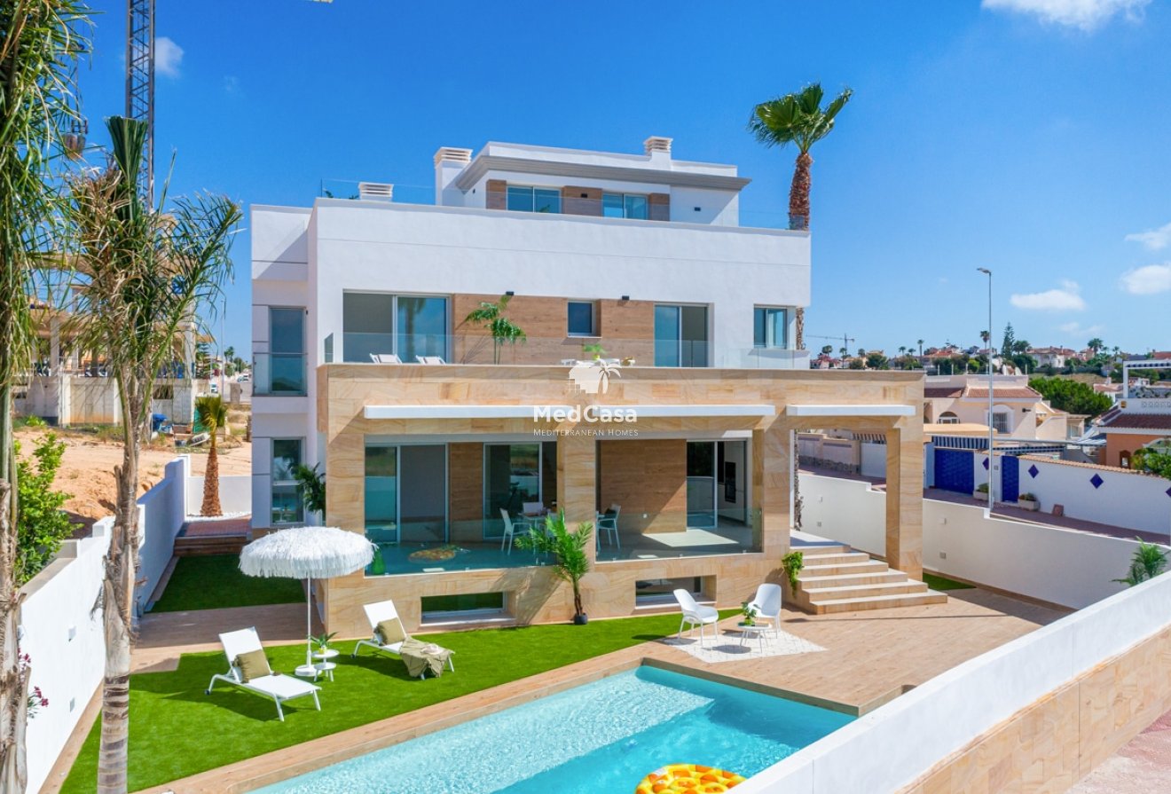 Obra nueva - Villa -
Ciudad Quesada