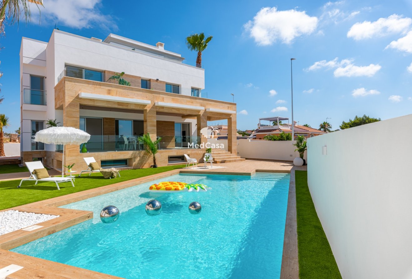 Obra nueva - Villa -
Ciudad Quesada