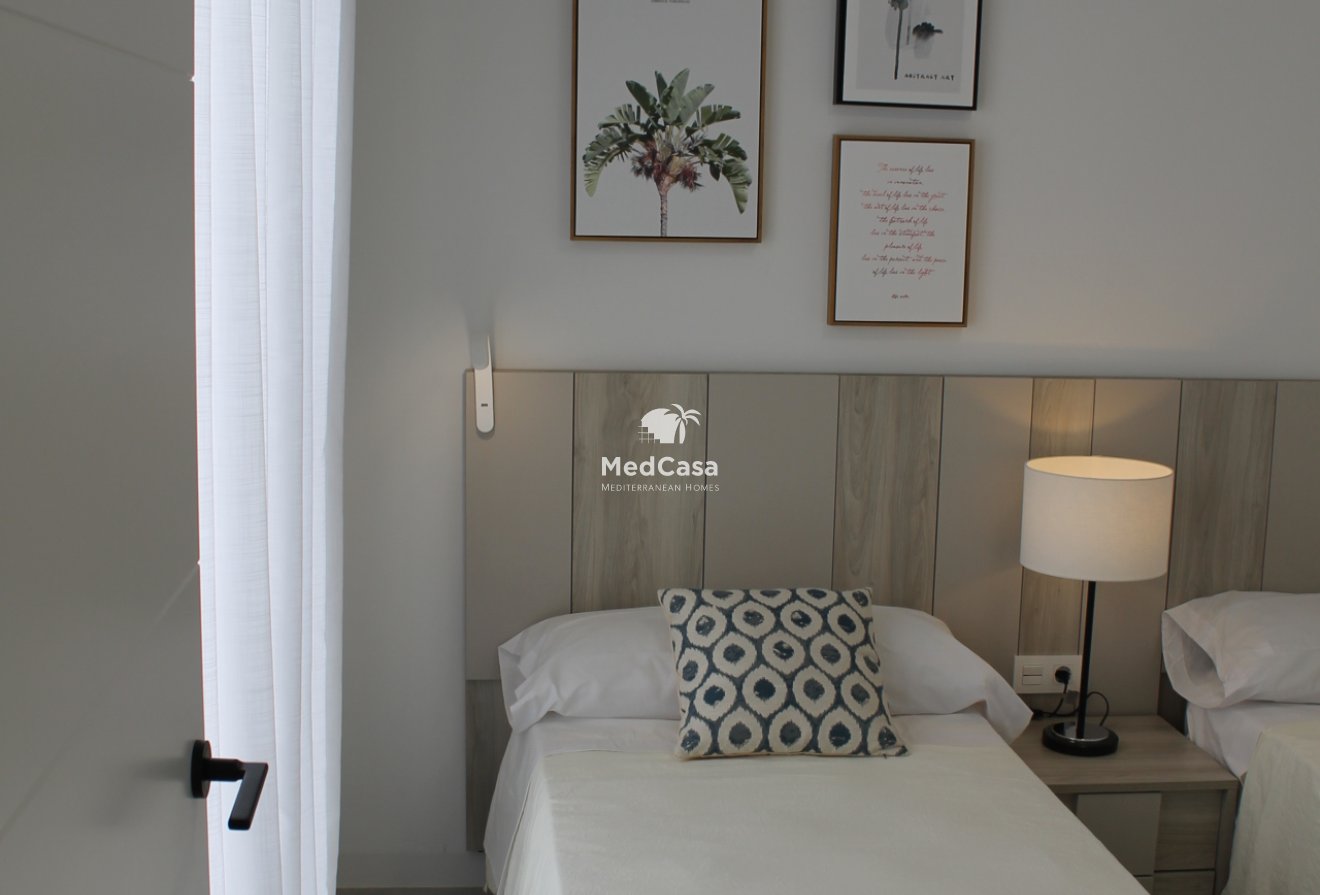 Neubau - Villa -
Roldan