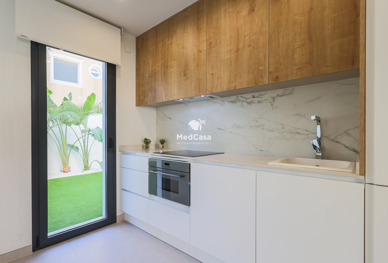 Obra nueva - Villa -
Orihuela Costa