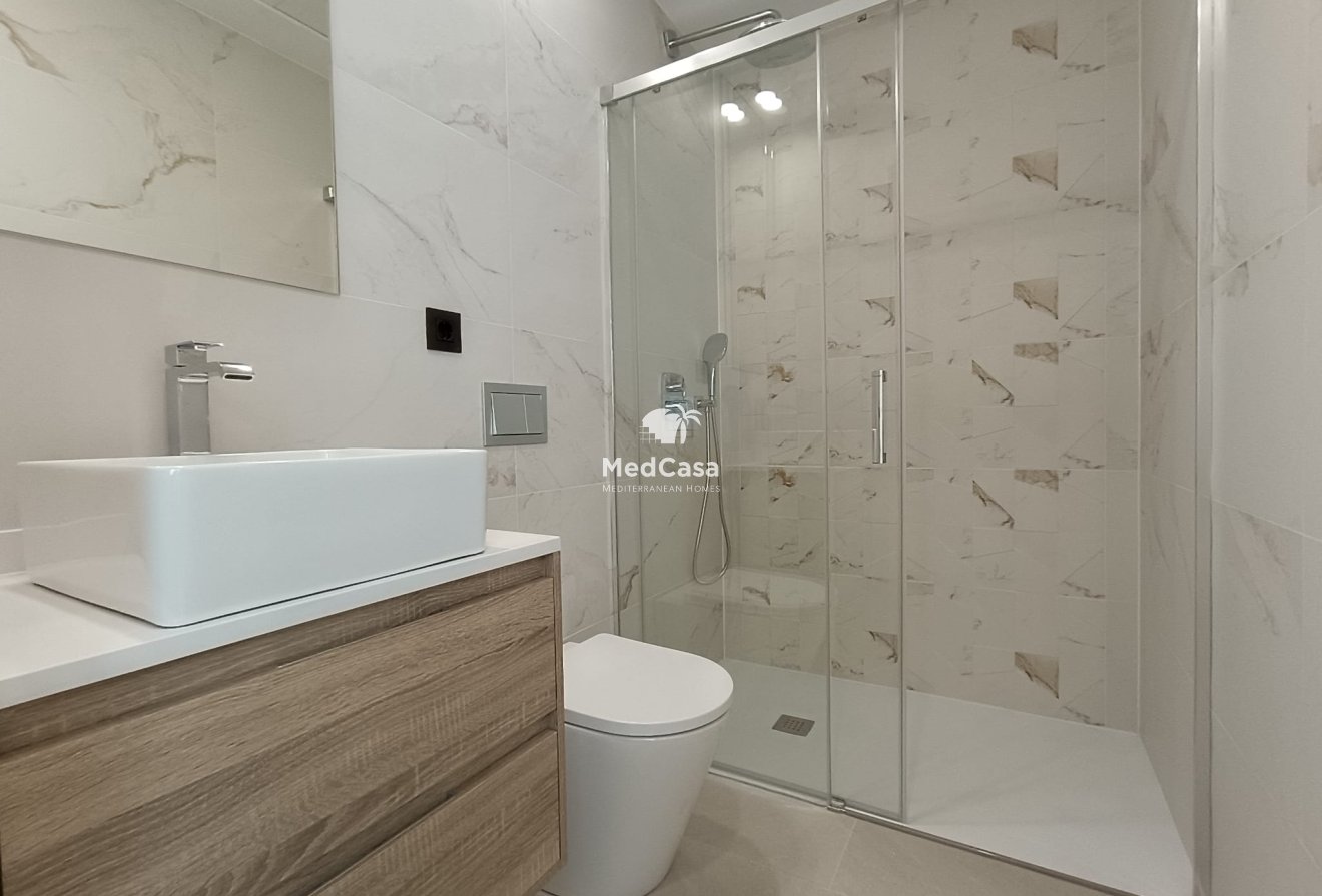 Obra nueva - Villa -
Benijofar