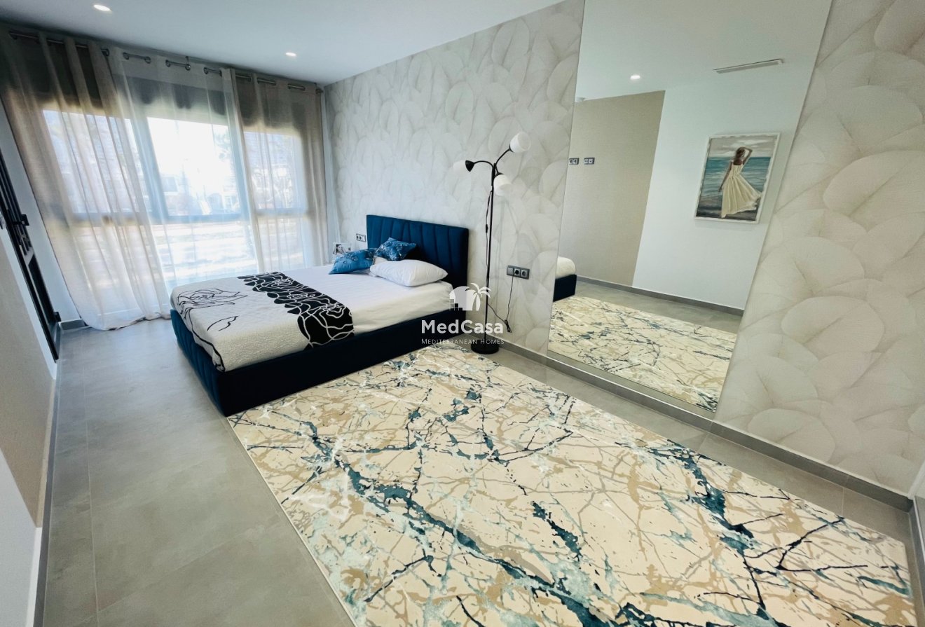 Neubau - Villa -
Torrevieja