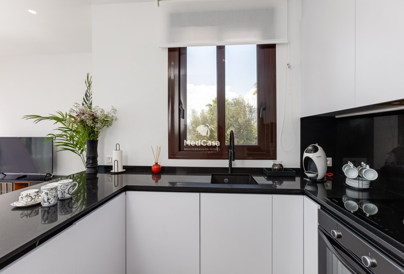 Obra nueva - Villa -
Finestrat