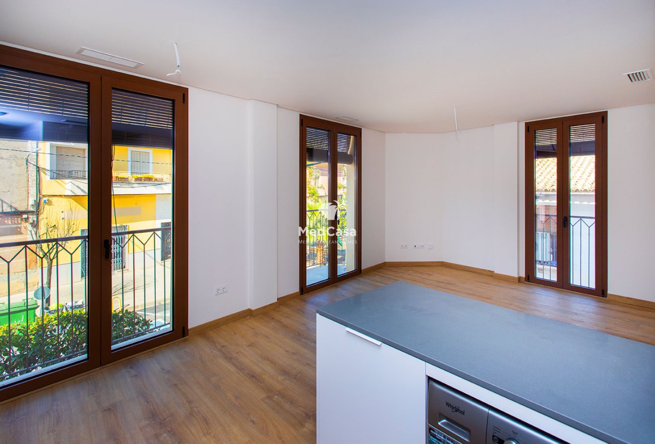 Obra nueva - Ático -
Hondón de las Nieves