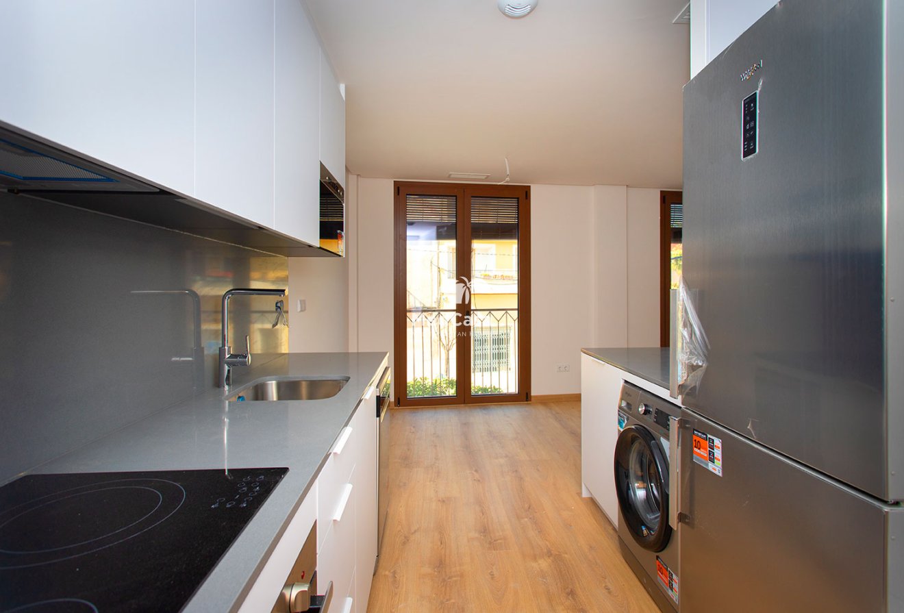 Obra nueva - Ático -
Hondón de las Nieves