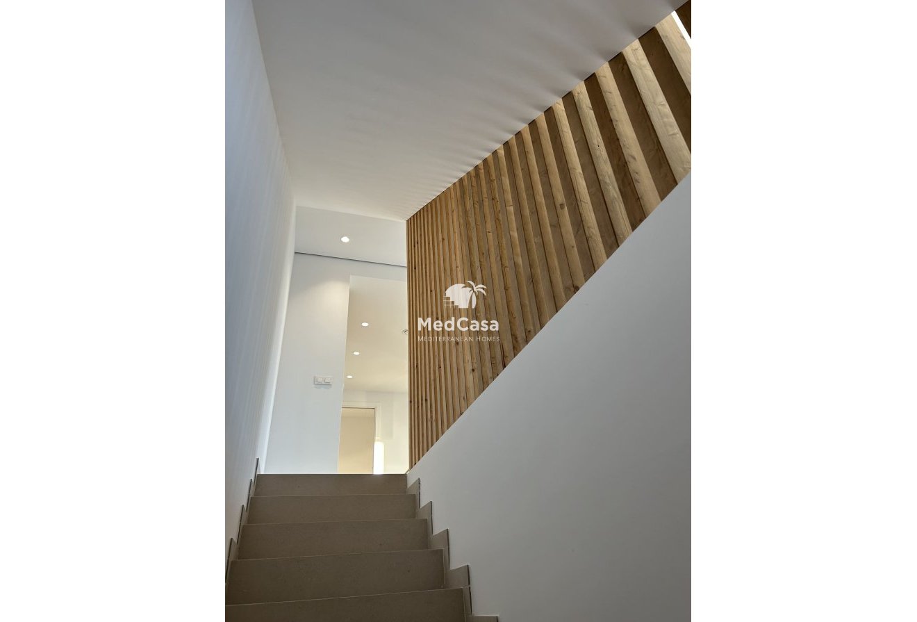 Obra nueva - Villa -
Finestrat