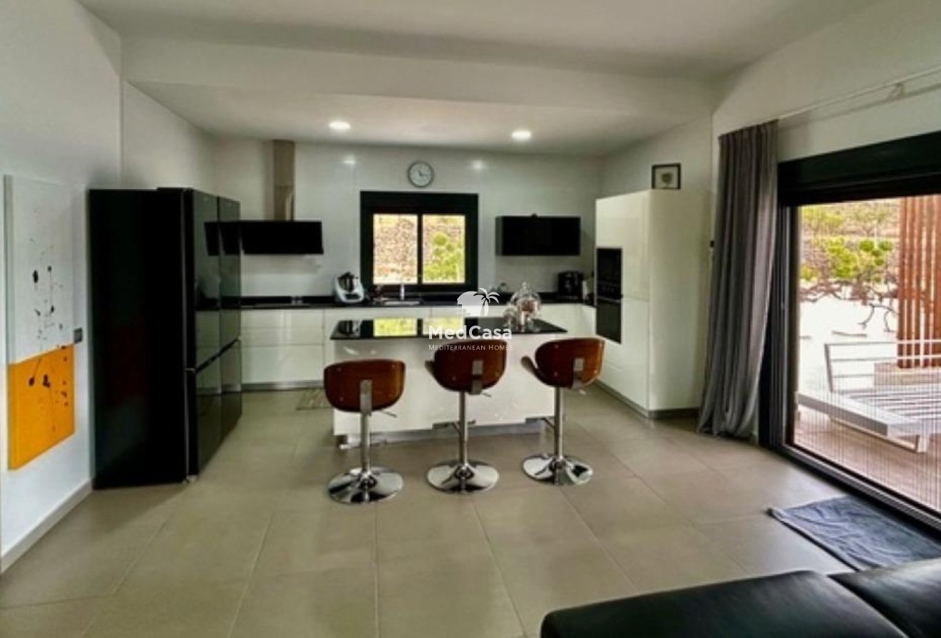 Neubau - Villa -
Hondón de las Nieves - La Canalosa