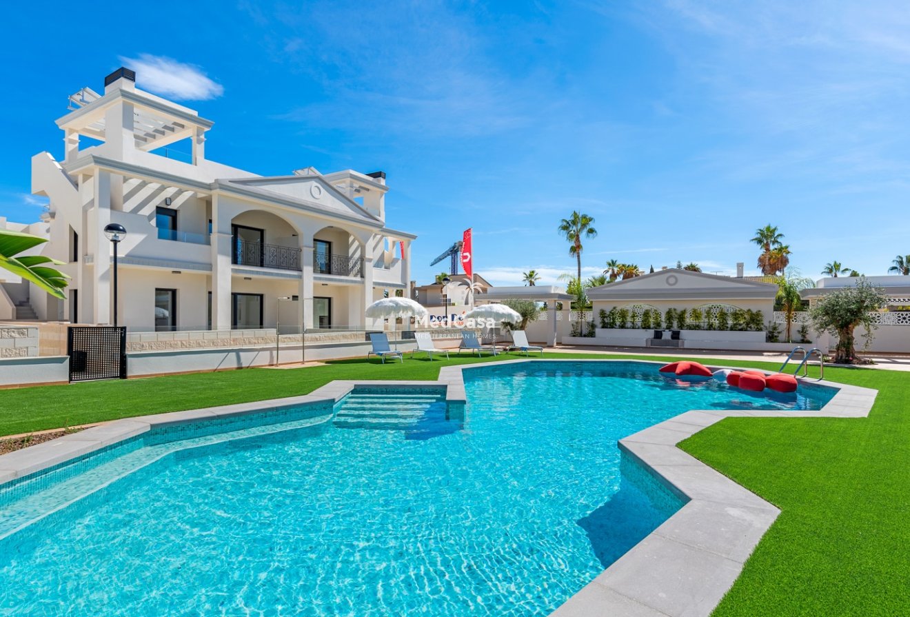 Obra nueva - Apartamento -
Rojales