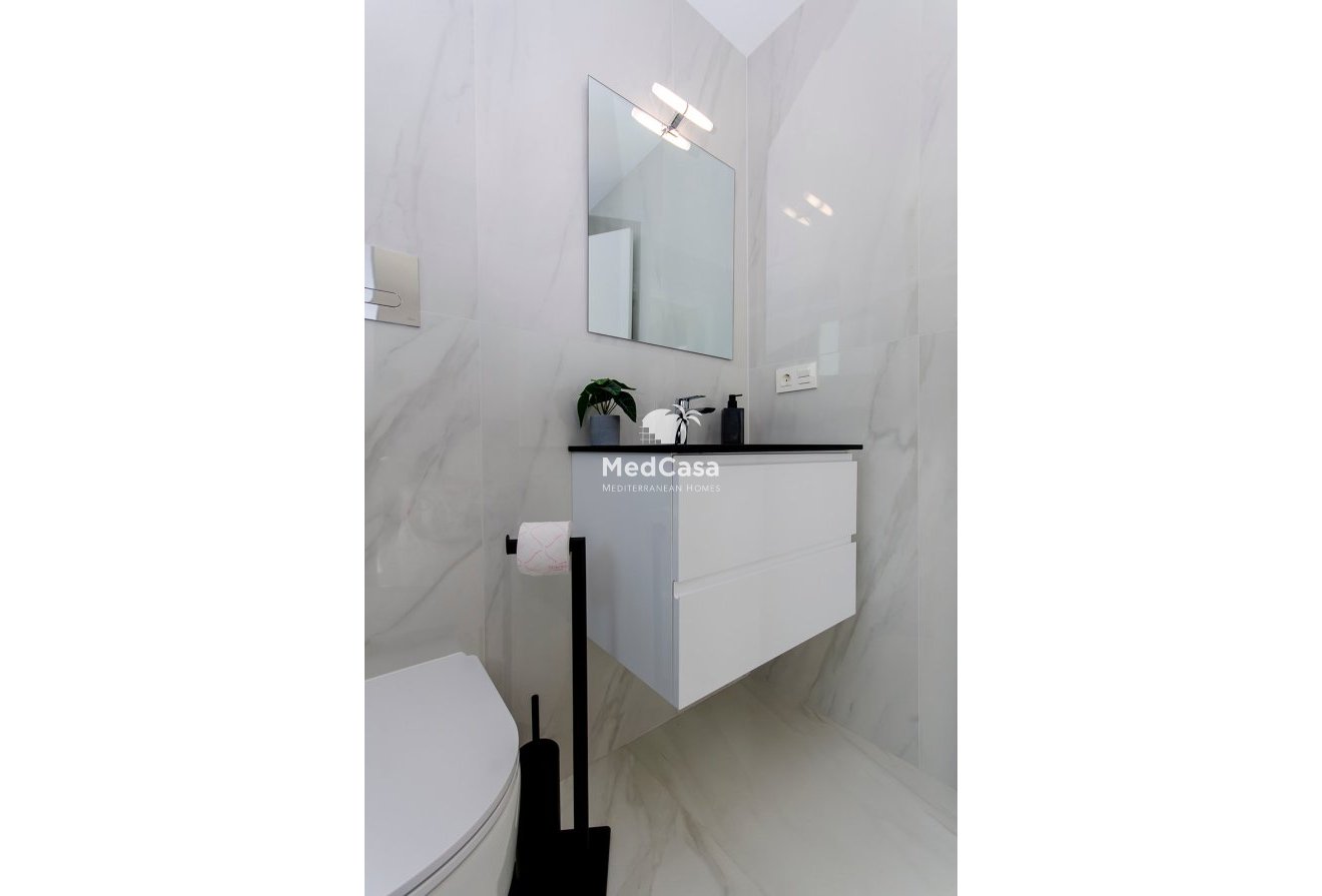 Neubau - Villa -
Orihuela Costa