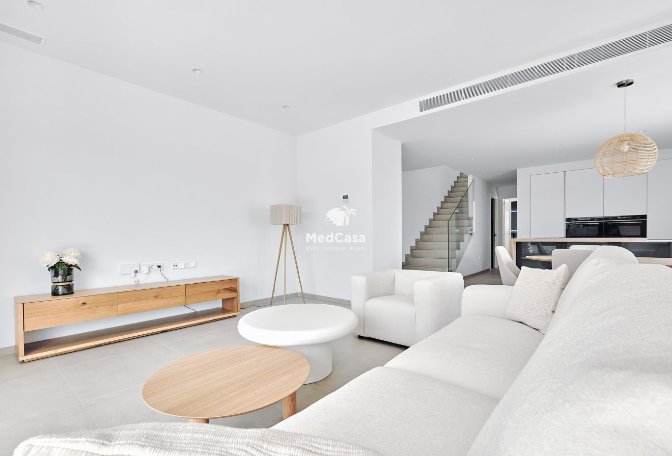 Obra nueva - Villa -
La Herrada