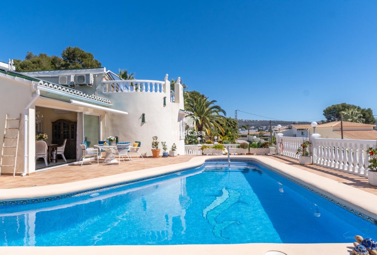 Wiederverkauf - Villa -
Moraira - Benimeit