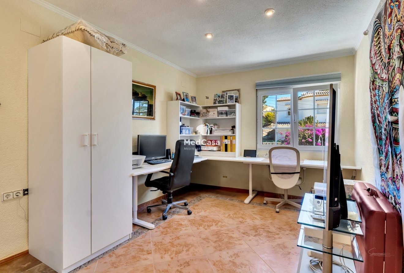 Wiederverkauf - Villa -
Moraira - Benimeit