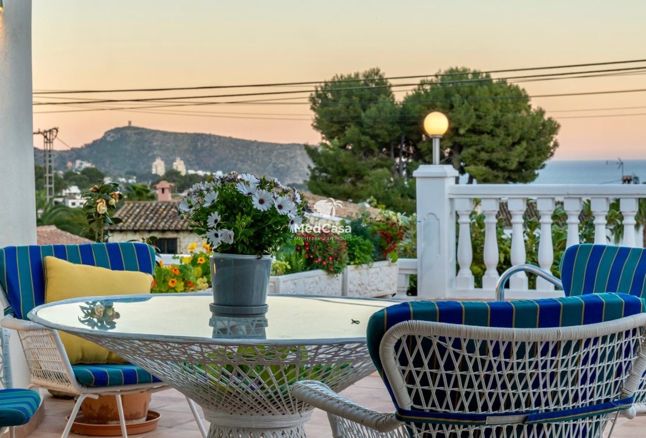 Wiederverkauf - Villa -
Moraira - Benimeit