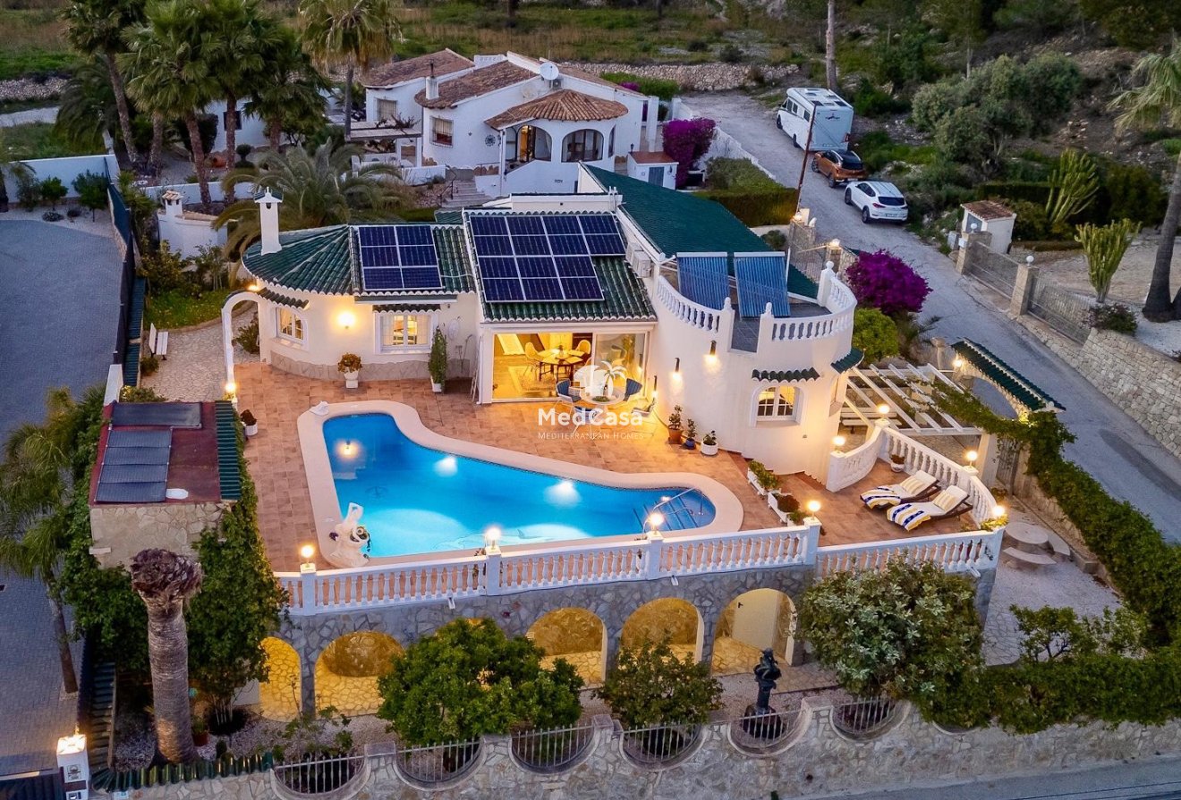 Wiederverkauf - Villa -
Moraira - Benimeit