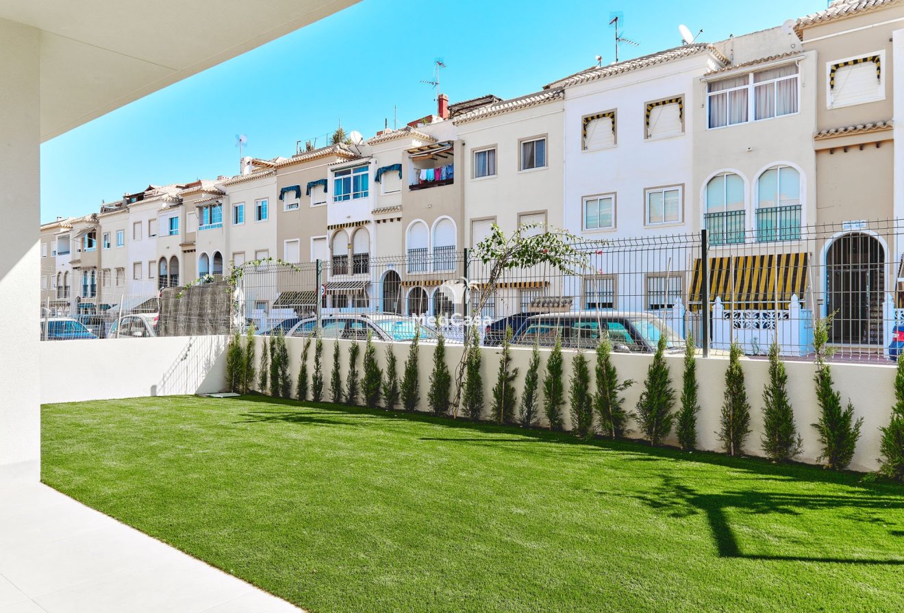 Obra nueva - Ático -
Torrevieja