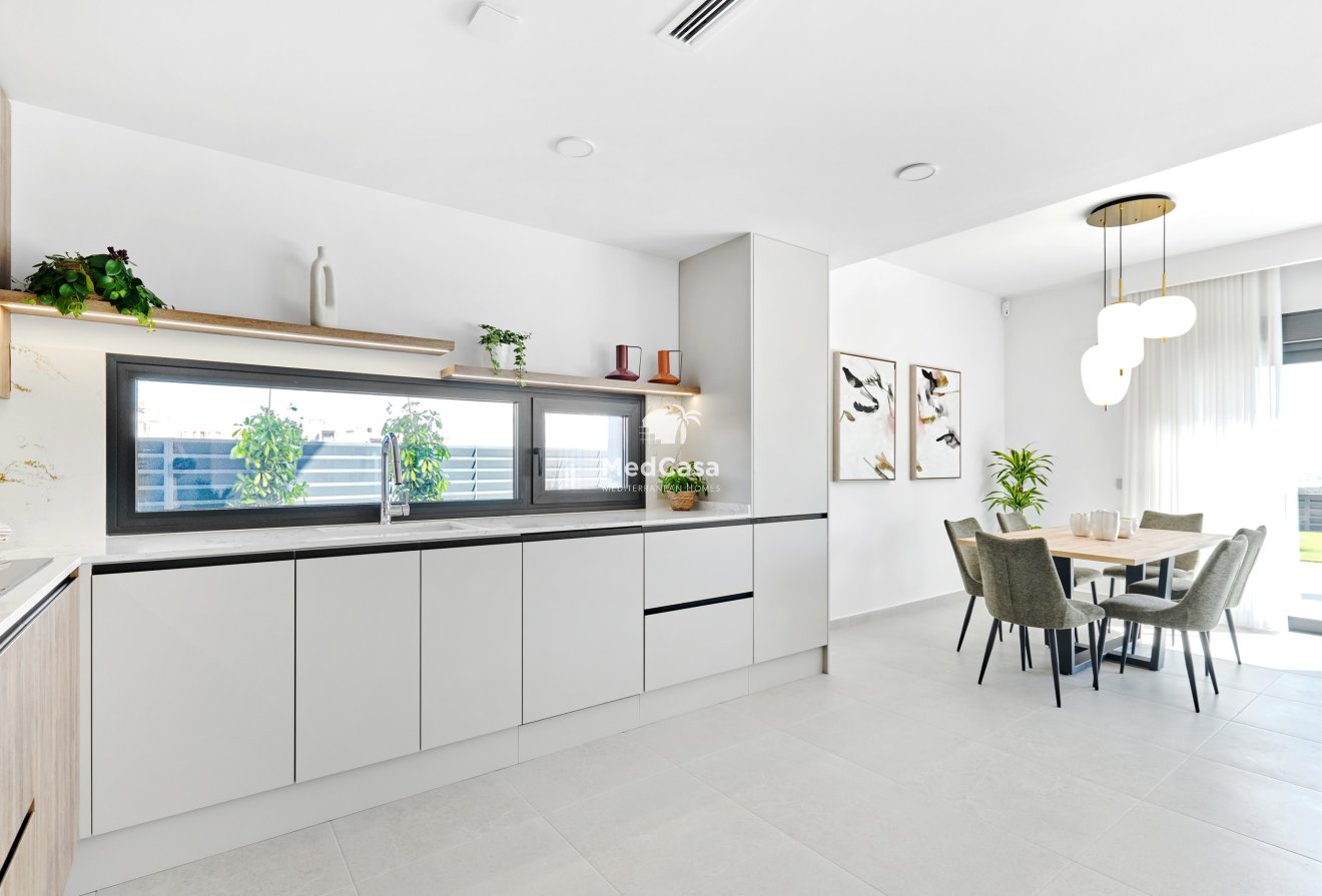 Obra nueva - Villa -
San Miguel de Salinas