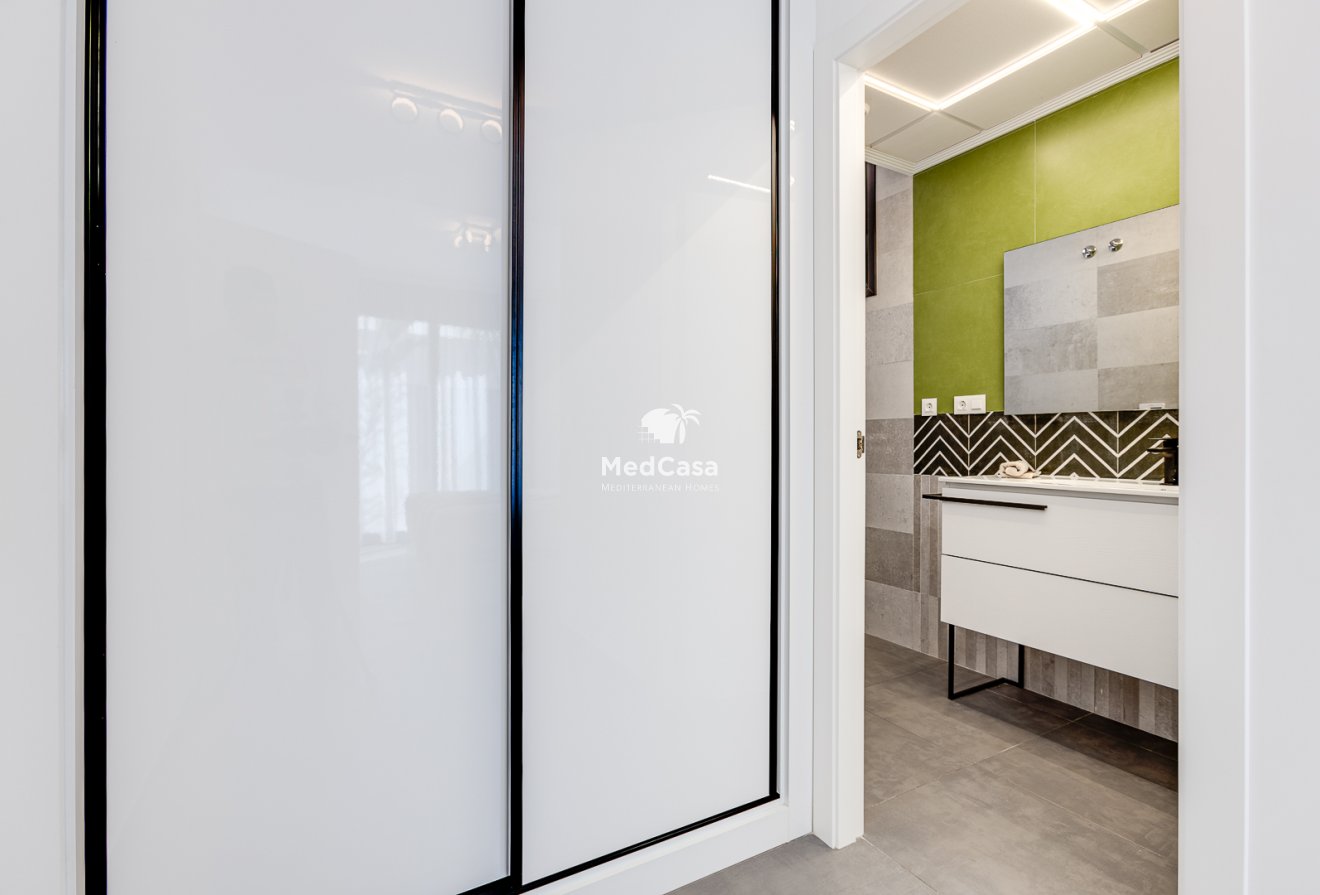 Neubau - Villa -
La Mata