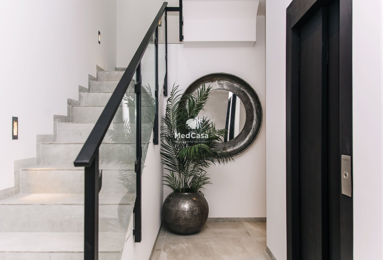 Obra nueva - Villa -
Rojales