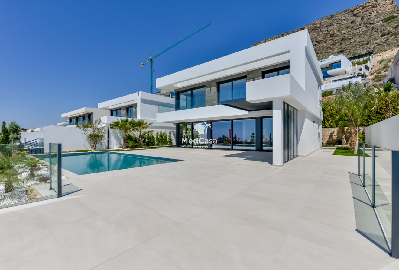 Obra nueva - Villa -
Finestrat