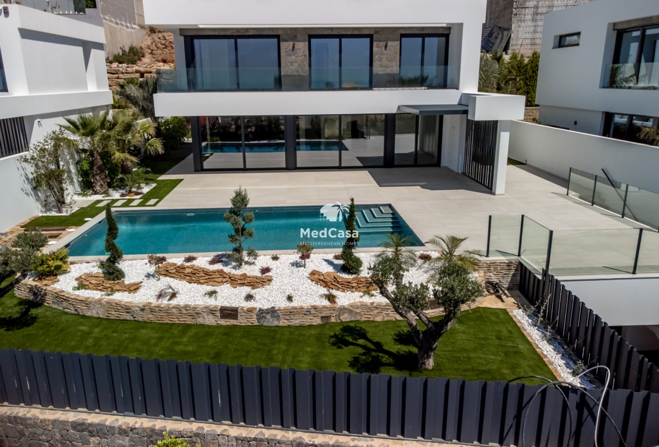 Obra nueva - Villa -
Finestrat