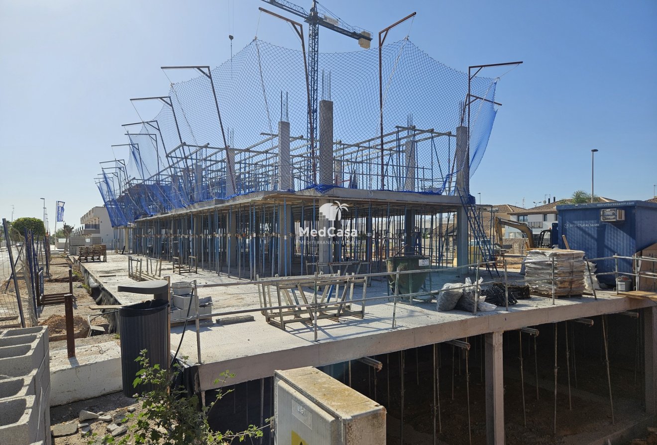 Obra nueva - Ático -
Torre de la Horadada