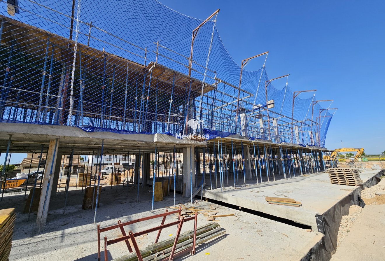 Obra nueva - Ático -
Torre de la Horadada