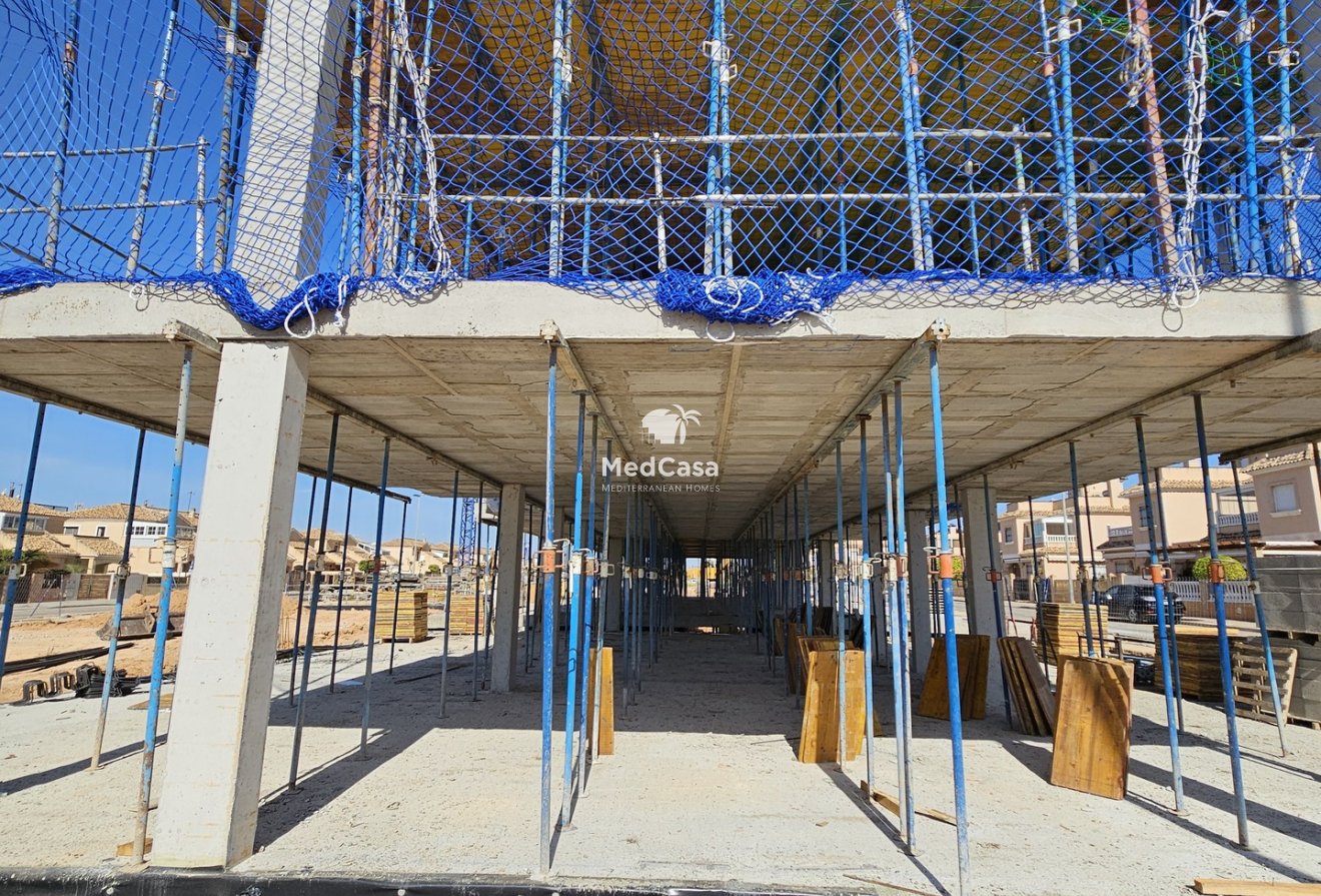 Obra nueva - Ático -
Torre de la Horadada