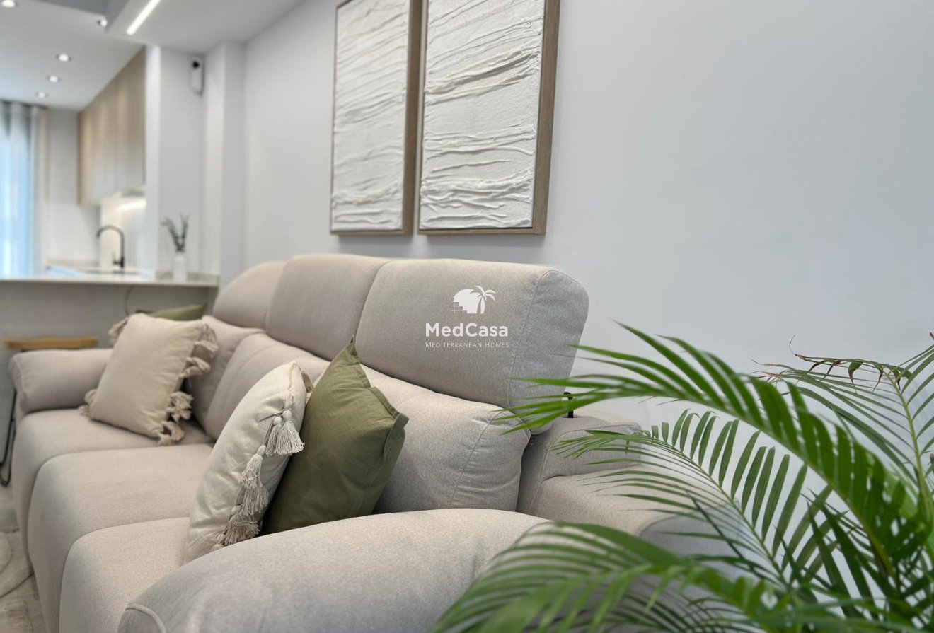 New Build - Townhouse -
Benferri