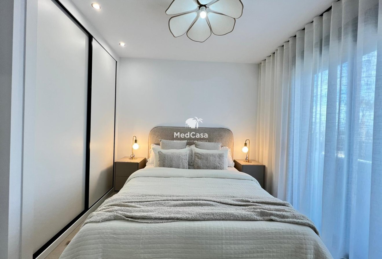 New Build - Townhouse -
Benferri