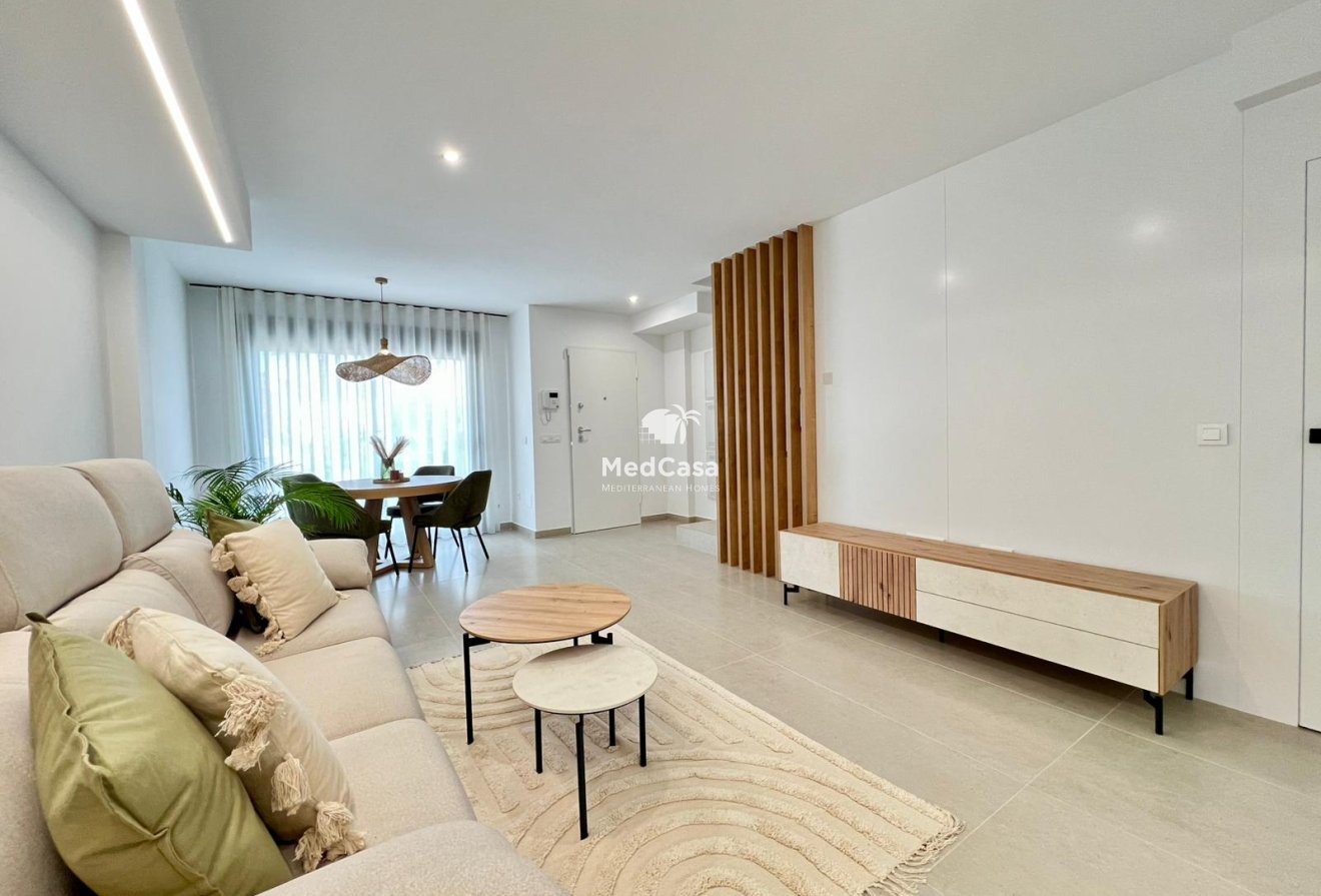 New Build - Townhouse -
Benferri