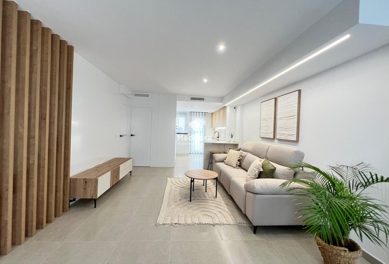 New Build - Townhouse -
Benferri